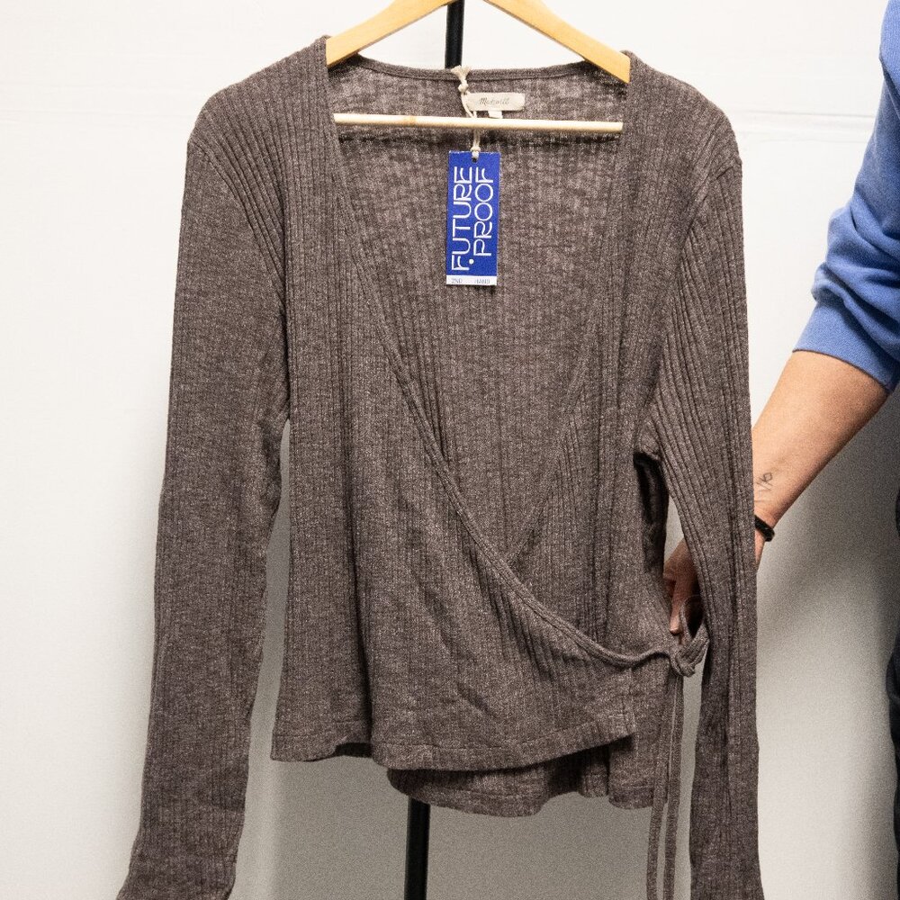 Madewell Ribbed Wrap Top Long Sleeve – grey Brown